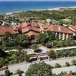 Alba Resort Side