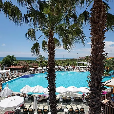 Alba Resort Side