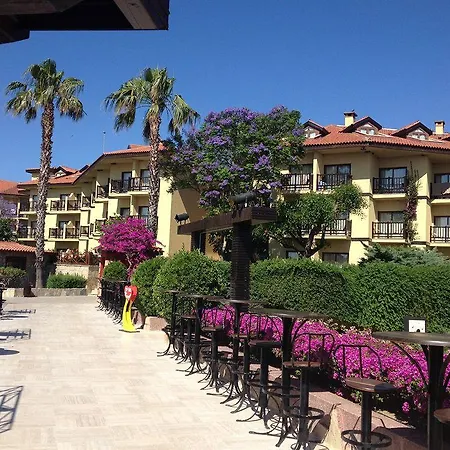 Alba Resort 5*