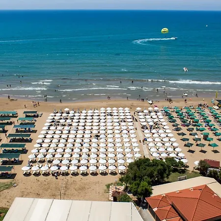 Ośrodek wypoczynkowy Alba 5*