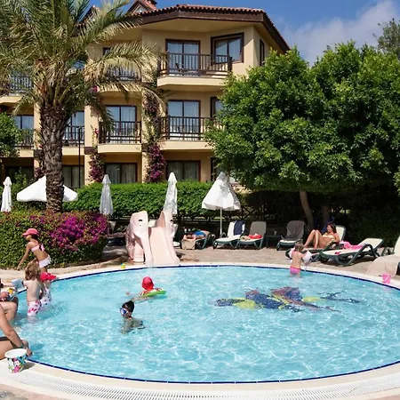 Semesteranläggning (resort) Alba Side